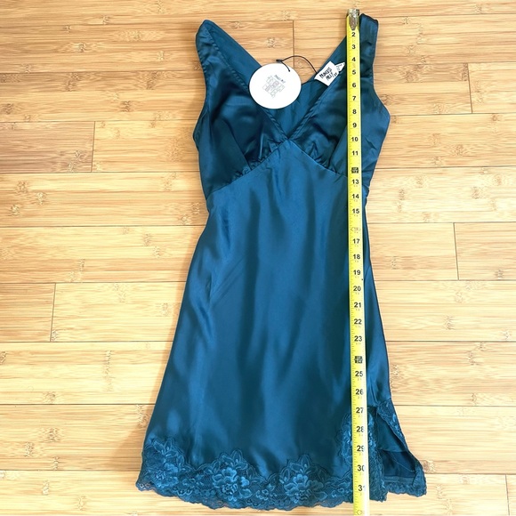 Princess Polly Athenia Mini Dress - Picture 9 of 16